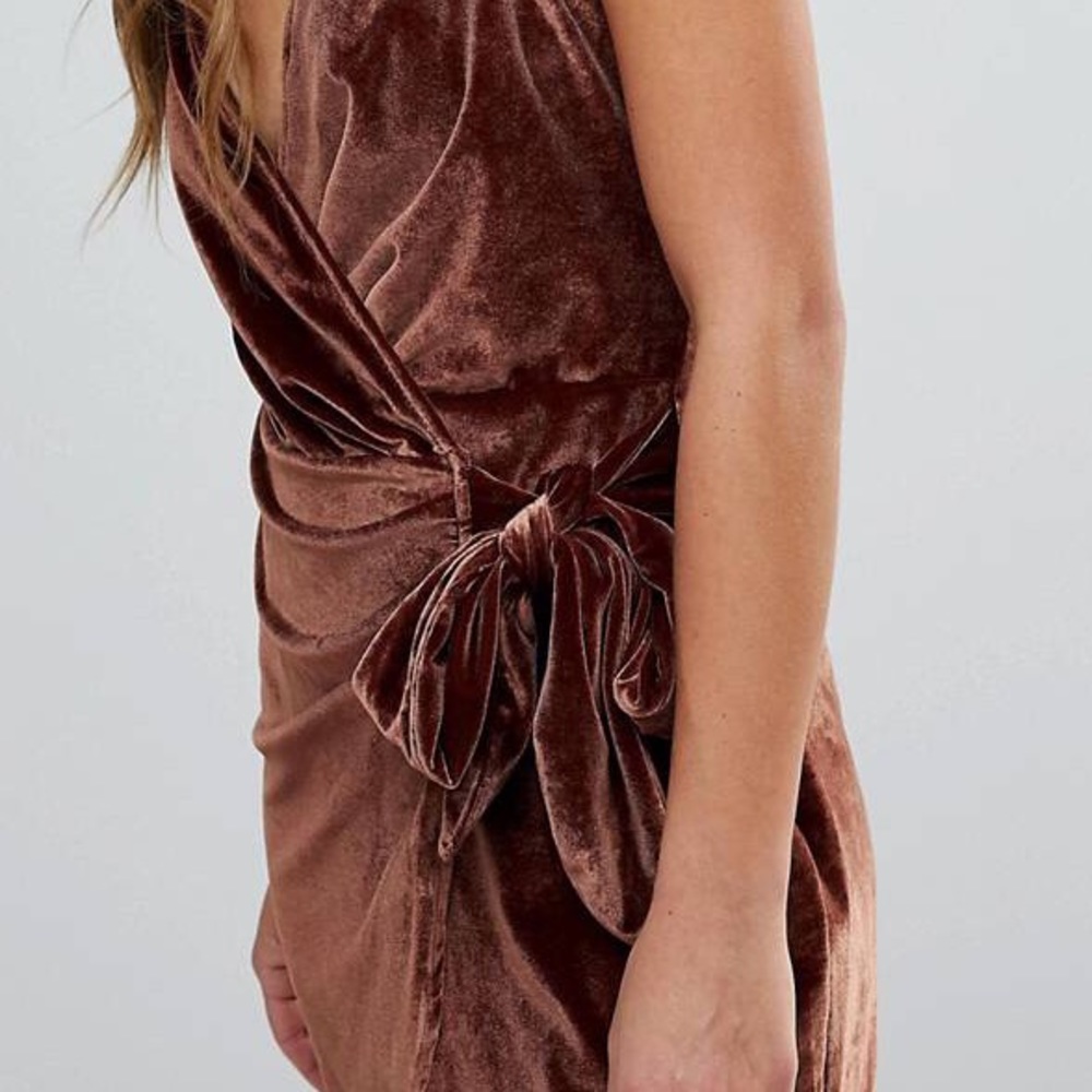 NWT TOPSHOP velvet wrap slip dress - Picture 3 of 5